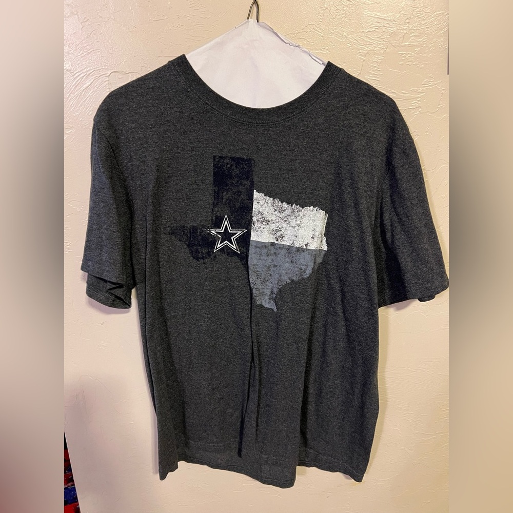 Men‎ Small Dallas Cowboys T-shirt NFL